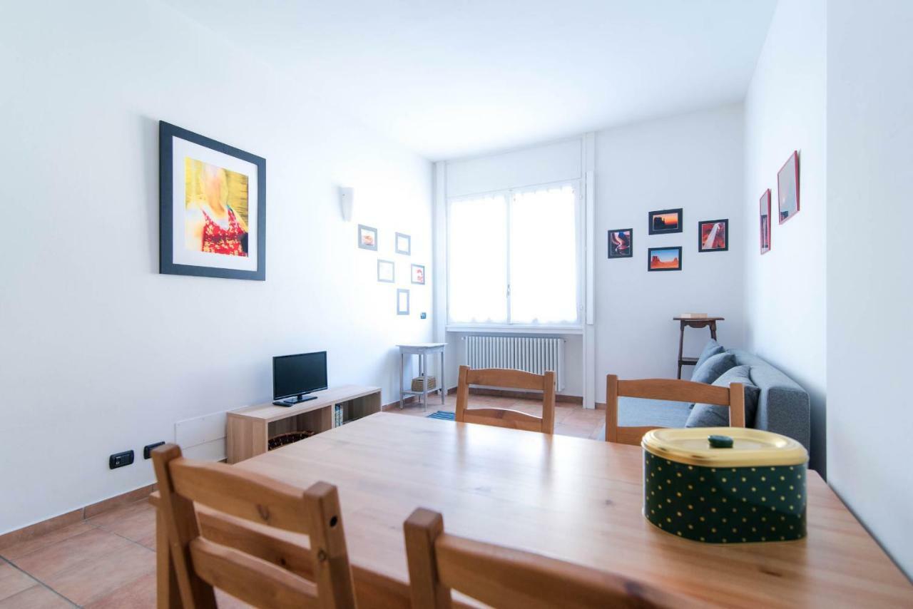 Al Piccolo Molo Apartment Como Exterior photo